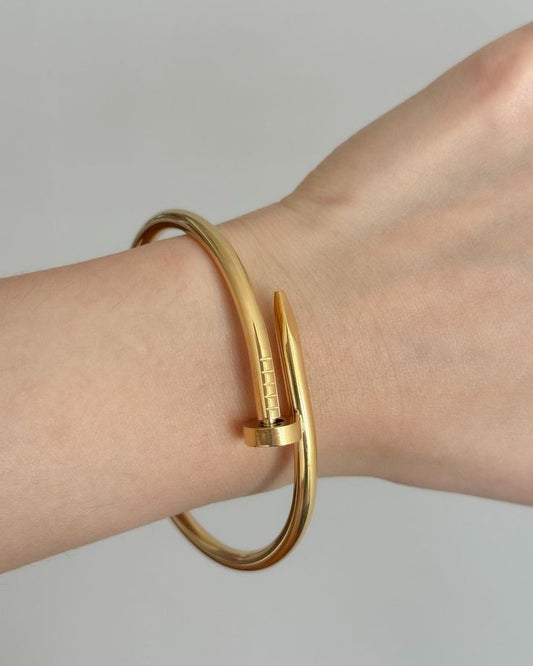 Aurum Nail Bangle