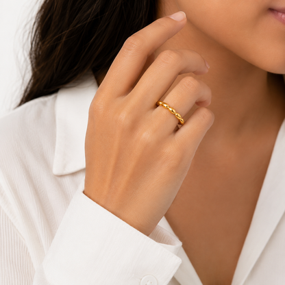 Knot Ring