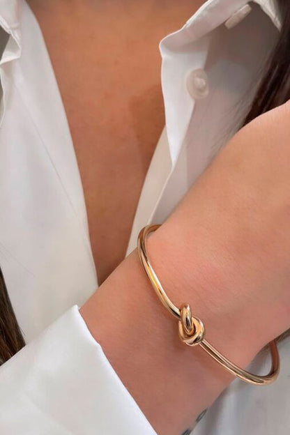 Knot Cuff